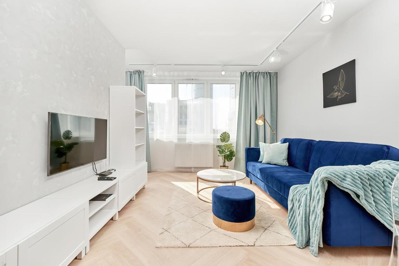 Exclusive Apartments Gwiazdzista With Free Garage Wroclaw By Noclegi Renters Exterior photo