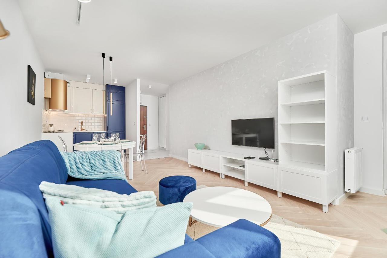 Exclusive Apartments Gwiazdzista With Free Garage Wroclaw By Noclegi Renters Exterior photo