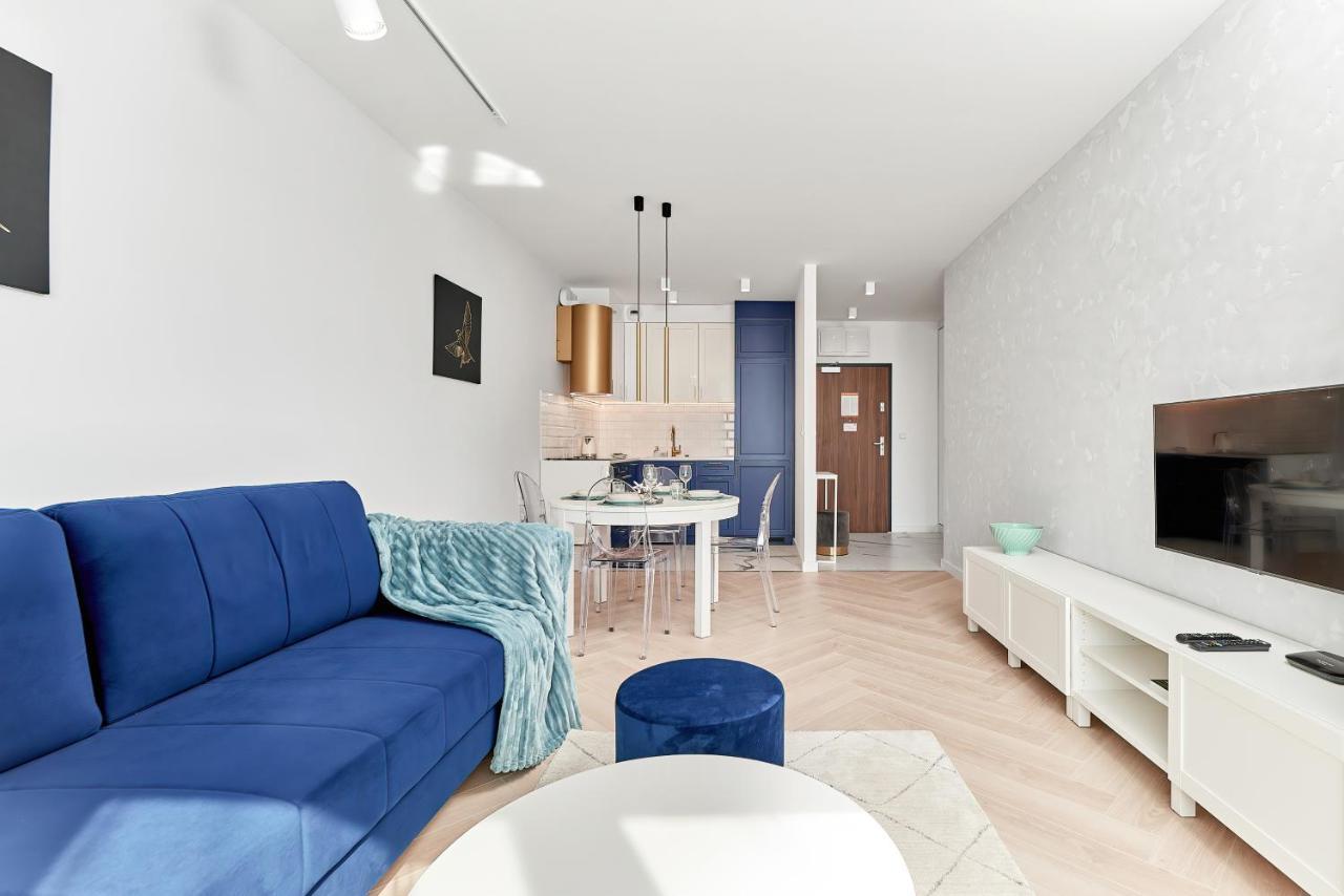 Exclusive Apartments Gwiazdzista With Free Garage Wroclaw By Noclegi Renters Exterior photo