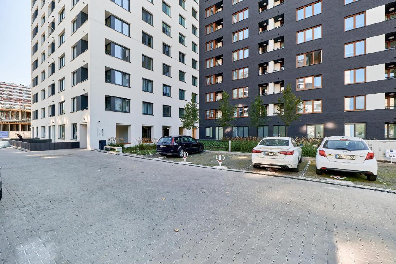 Exclusive Apartments Gwiazdzista With Free Garage Wroclaw By Noclegi Renters Exterior photo